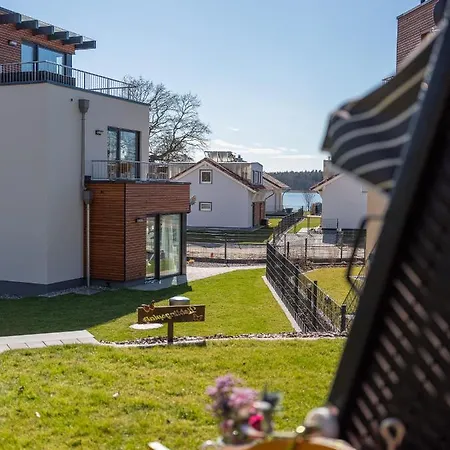 Luftkurort - 5 Sterne - See-kamin-sauna-garten Hébergement de vacances Krakow am See