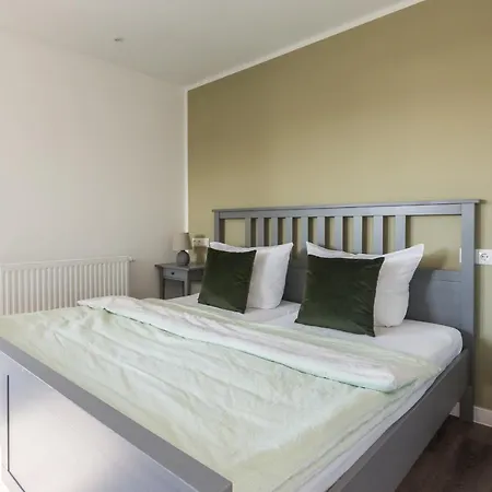 Luftkurort - 5 Sterne - See-kamin-sauna-garten Krakow am See